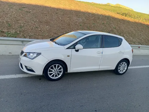 Seat Ibiza 2013 Fully +Toit ouvrant