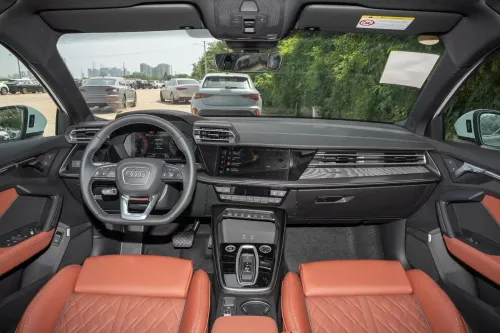 Audi A3 Sportback 2026 Flying spur Edition Premium + Pack Lux 