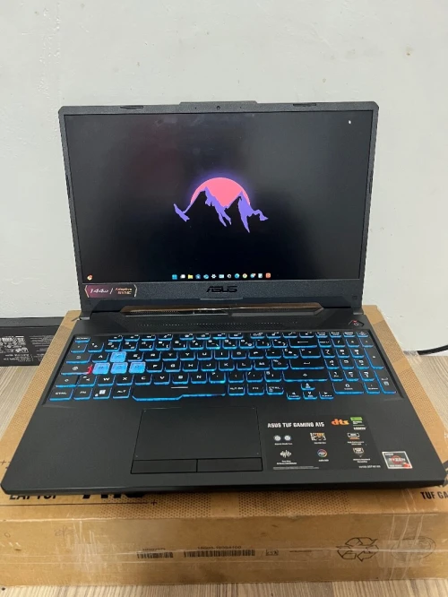 Laptob asus tuf gaiming