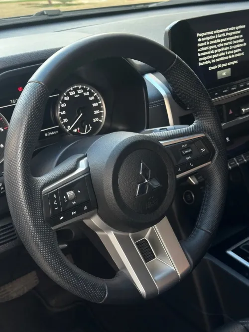 Mitsubishi L200 SPORTERO 2025 