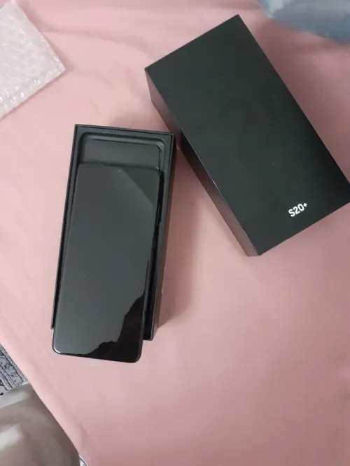 Samsung S20+