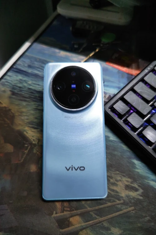 Vivo x100 pro Vivo