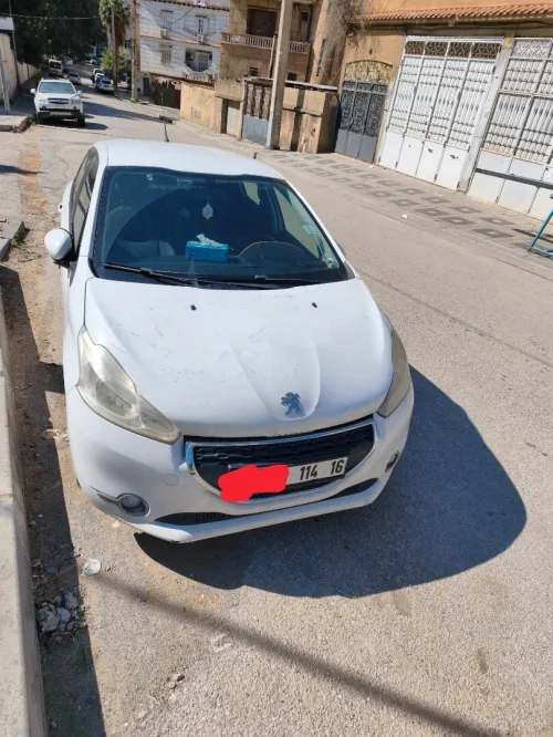 Peugeot 208 2014 Allure