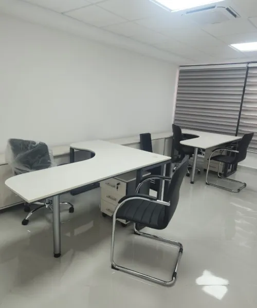 Bureau opérateur Plusieurs modèles et dimensions