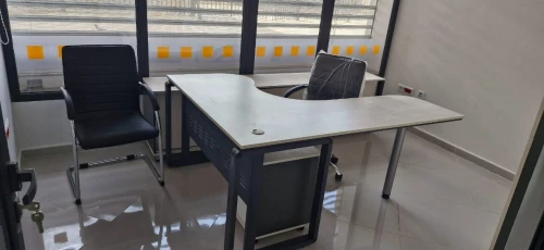 Bureau opérateur Plusieurs modèles et dimensions