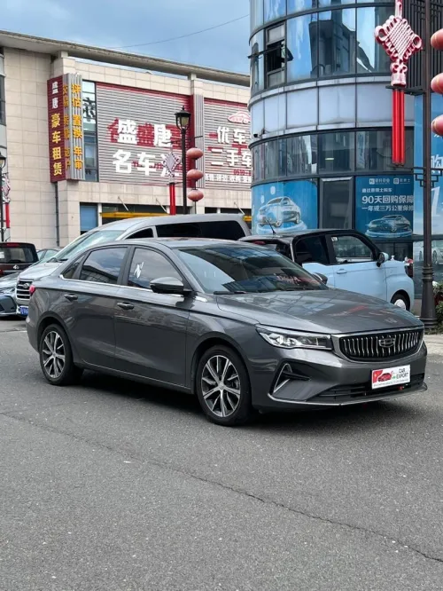 Geely Emgrand 2025 2025