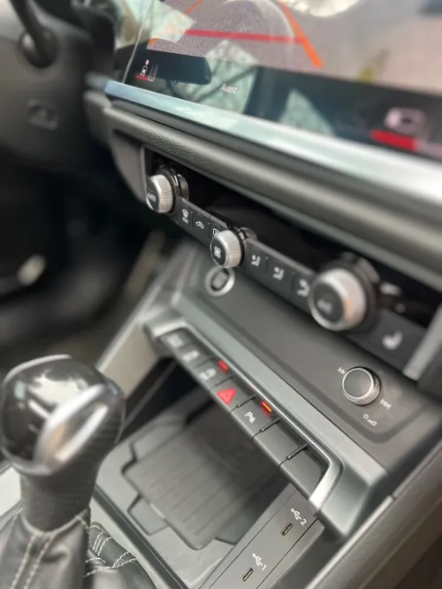 Audi Q3 2021 S Line