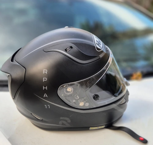 casque de moto HJC RPHA 11