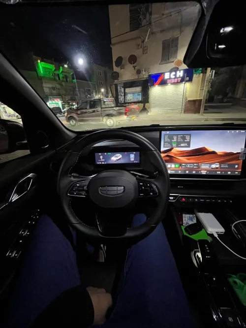 Geely Coolray 2025 