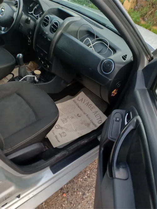 Dacia Duster 2016 Laureate
