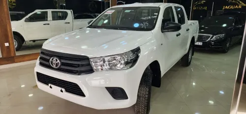 Toyota Hilux 2026 Slougi sud d'Afrique licence moujahid