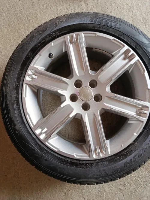 Penu range rover