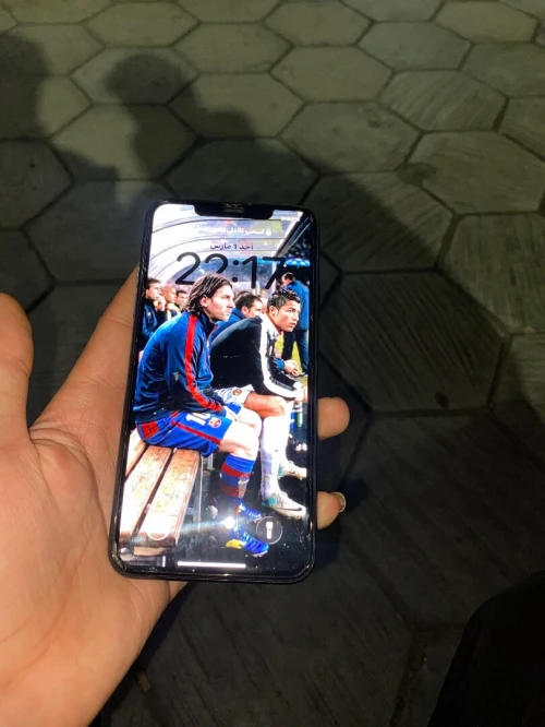 ايفون 11pro max