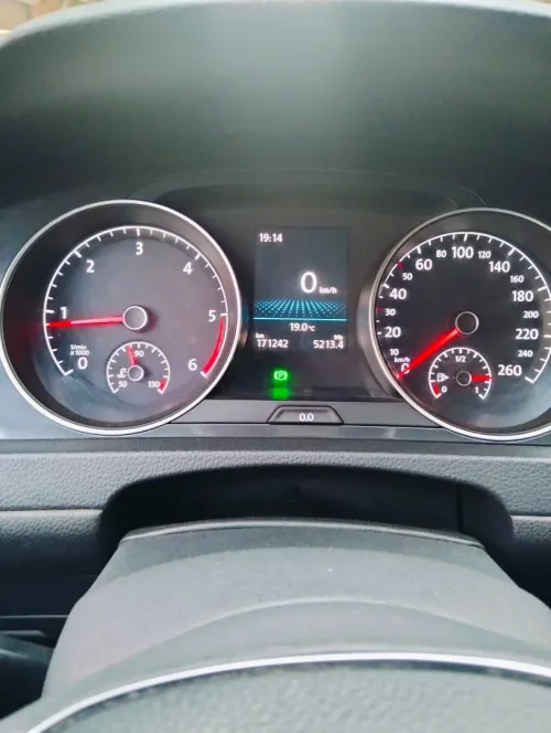 Volkswagen Golf 7 2018 Confortline