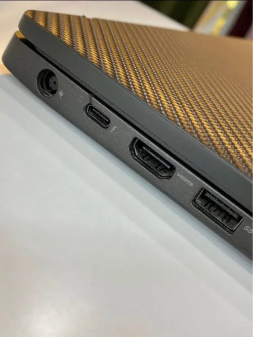 Dell lattitude 7400 i5-8gnr   8GB