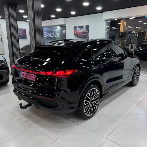 Audi Q5 2026 S line Quattro