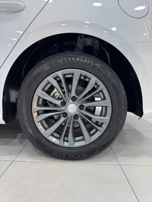 MG 5 2025 180 automatique