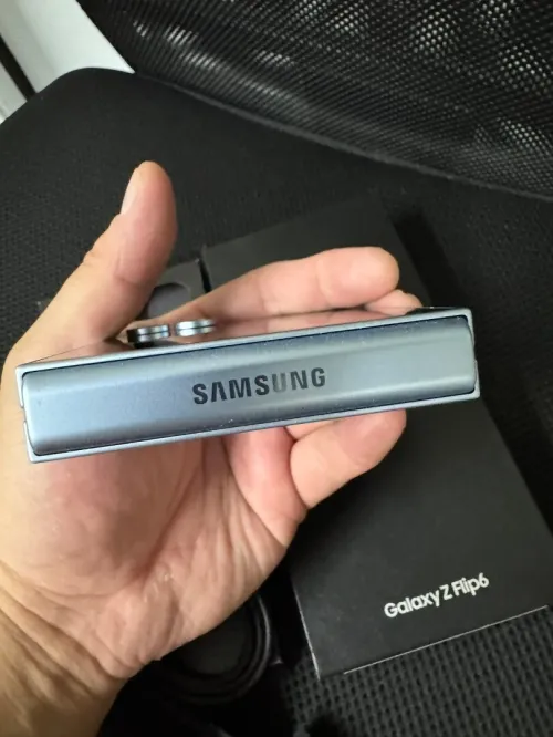 Samsung Galaxy z flip 6