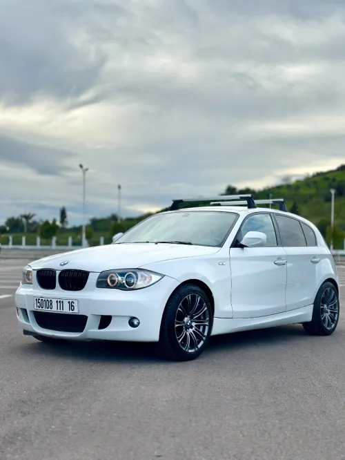 BMW Série 1 2011 