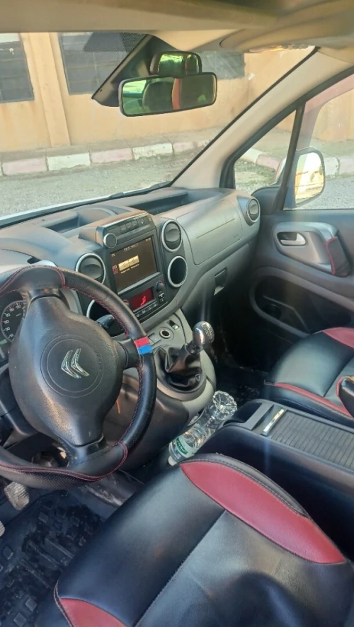 Citroen Berlingo 2017 Multi spaces