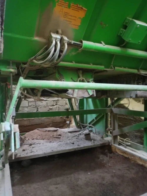 Schwing stetter Central a béton 1 m3 2007