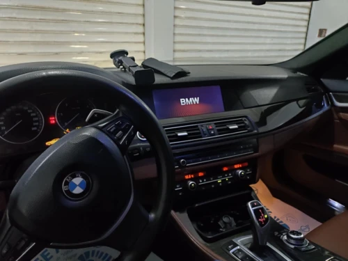 BMW F10 520D 2011 