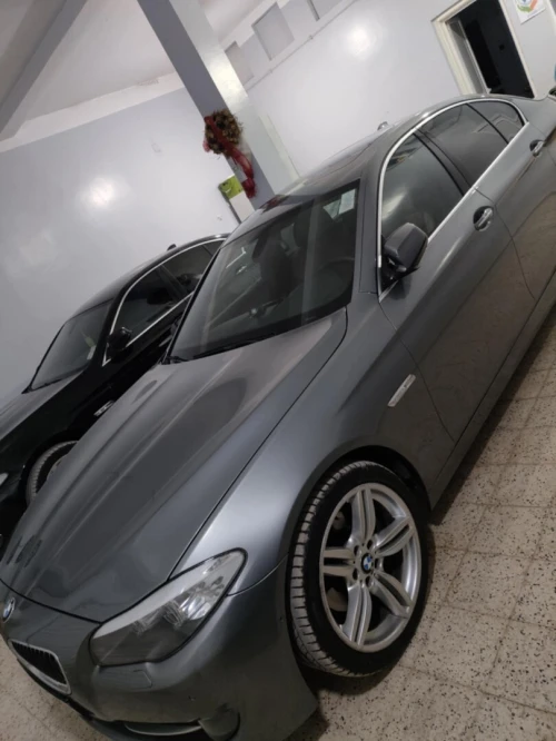 BMW F10 520D 2011 