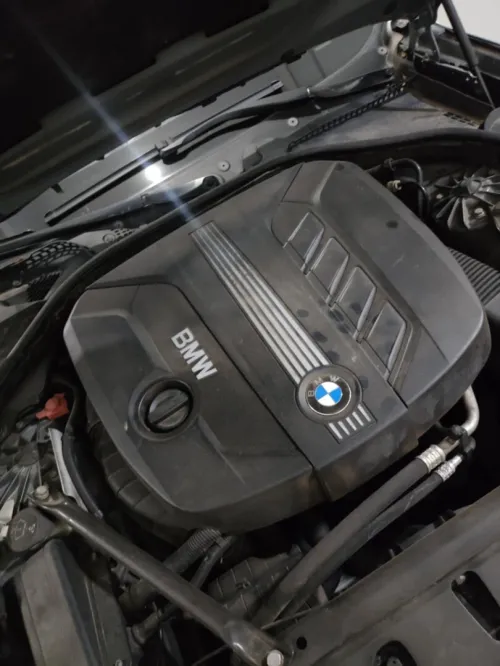 BMW F10 520D 2011 