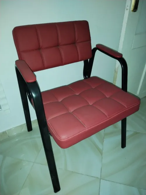 Chaise visiteur 