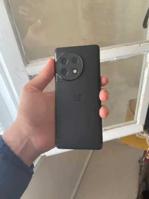 One plus One plus 11r