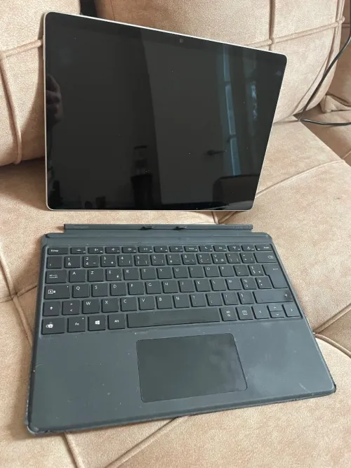 Microsoft Surface Pro 8