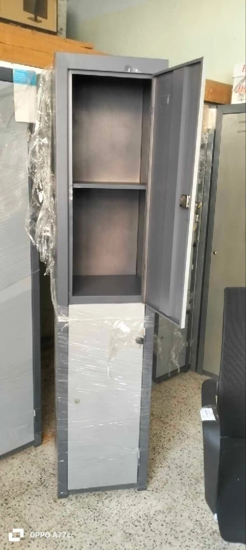 Armoire vestiaire métallique individuelle et collective 