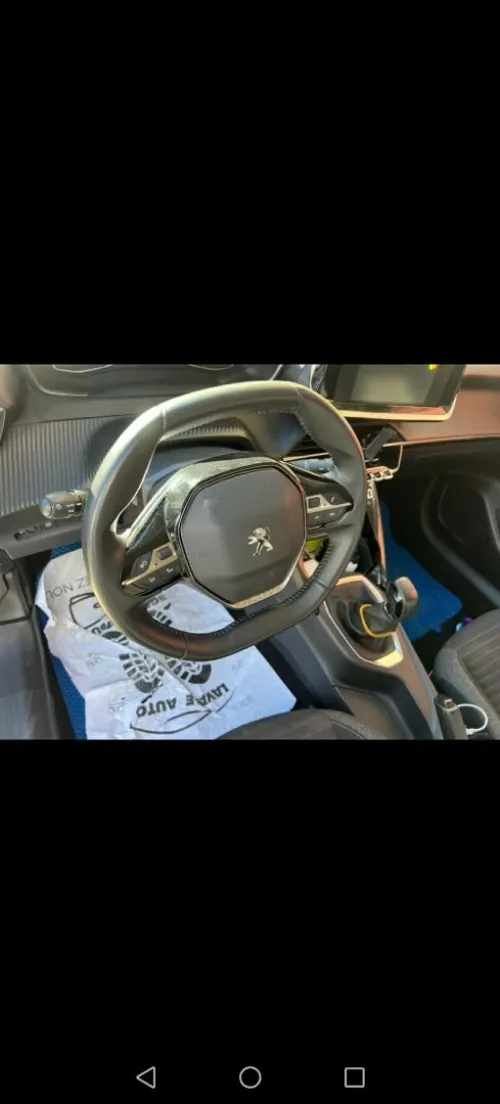 Peugeot 208 2022 Access Facelift