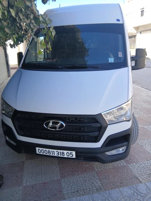 Hyundai Hyundai h350 2018 00