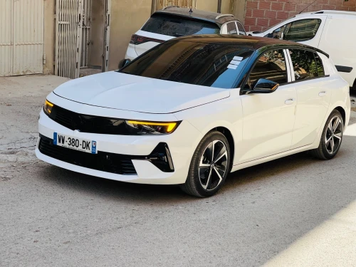 Opel Astra 2025 