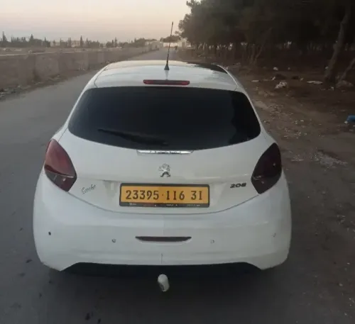 Peugeot 208 2016 Active Facelift