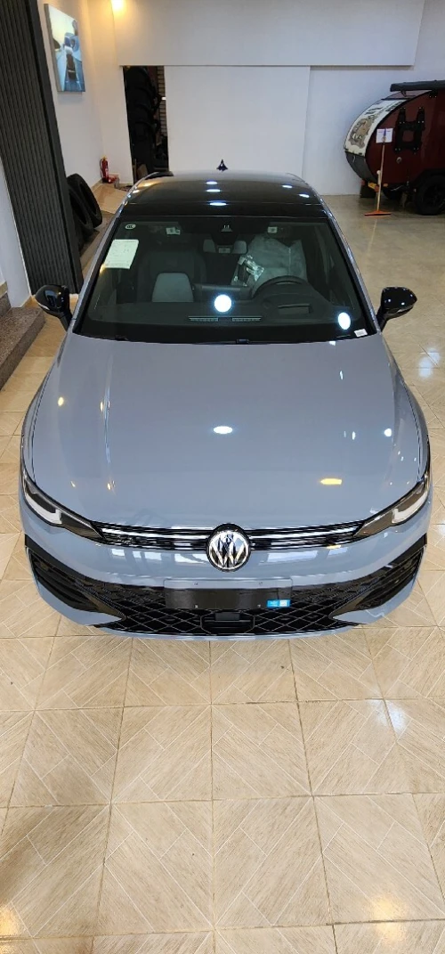 Volkswagen Golf 8 2025 Pro R-line