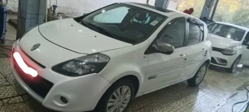 Renault Clio 3 2012 Night and Day