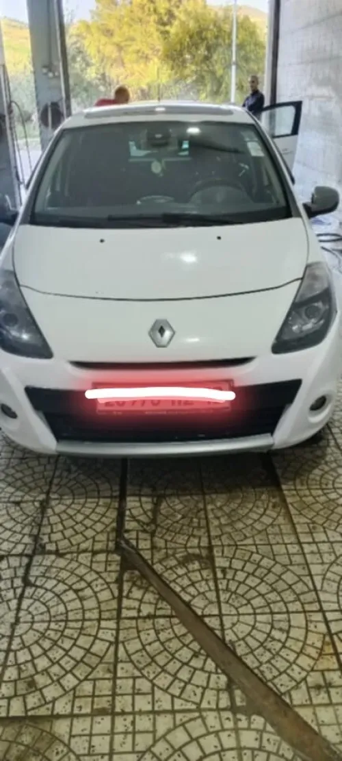 Renault Clio 3 2012 Night and Day