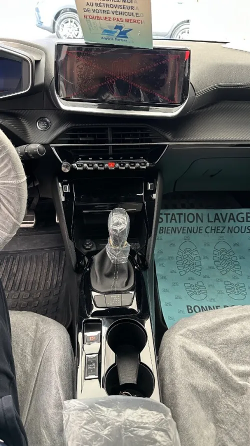 Peugeot 208 2023 GT