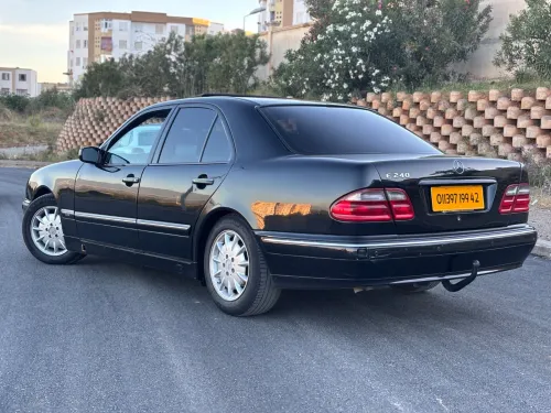 Mercedes Classe E 1999 W210