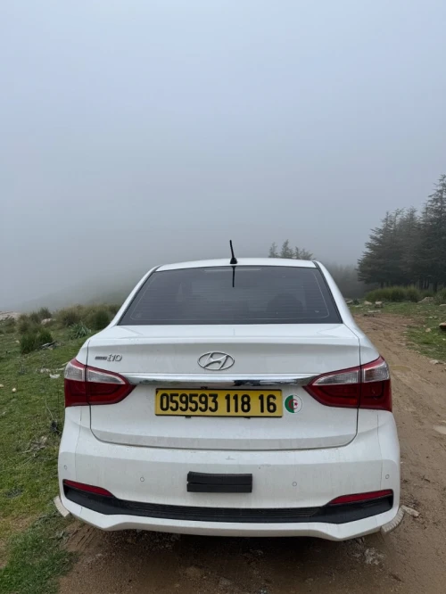 Hyundai Grand i10 Sedan 2018 DZ GLS 