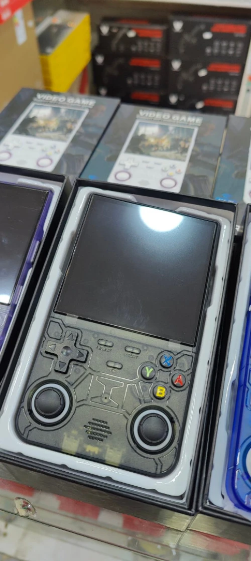 Console de Jeu Portable R36 ULTRA avec Écran IPS  Open Source 64G