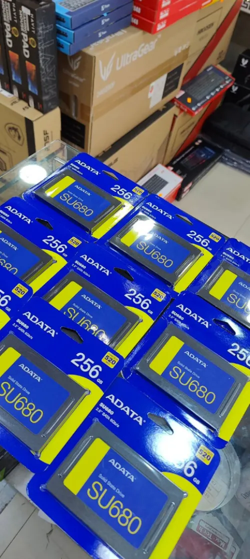 SSD 2.5 ADATA 256GO SU680 SATA 6GO/S
