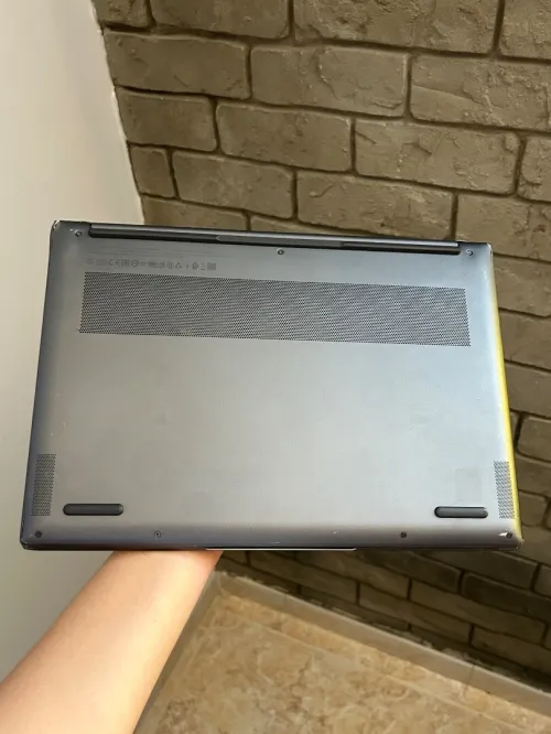 Lenovo Yoga Slim 7 Pro