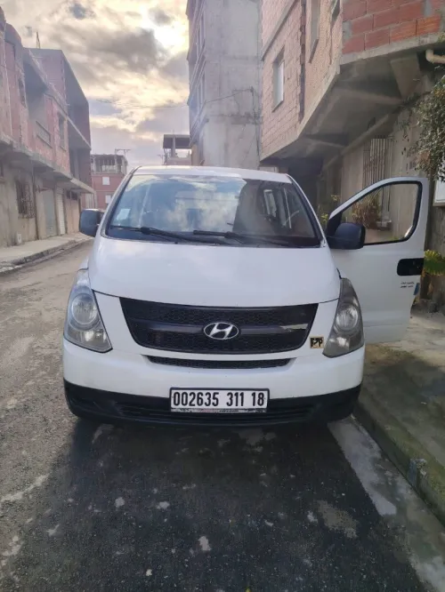 Hyundai H1 2011 H1