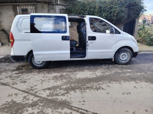 Hyundai H1 2011 H1