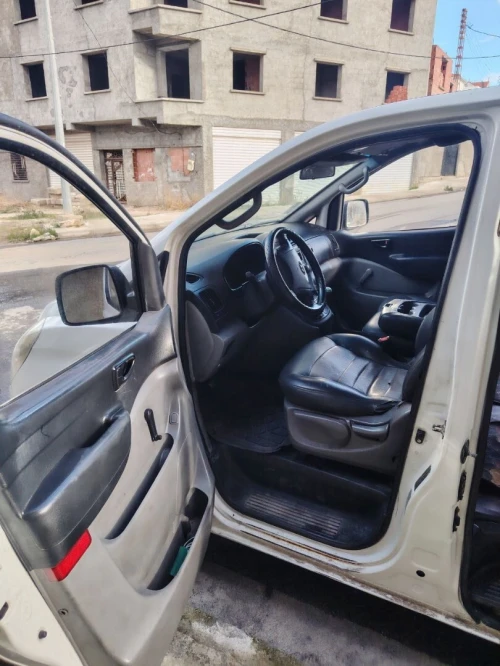Hyundai H1 2011 H1