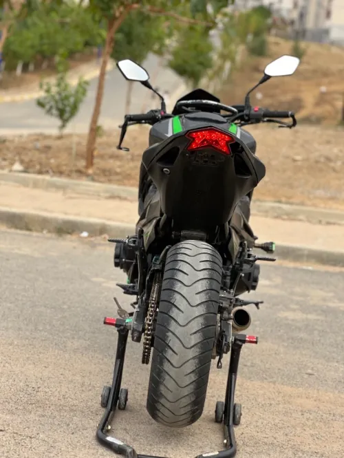 Kawazaki Z800r 2016