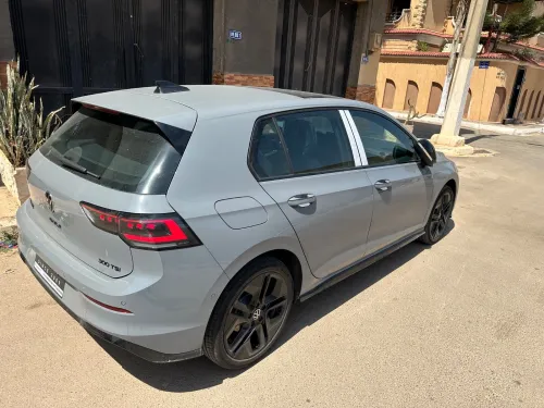 Volkswagen Golf 8 2025 R Black Edition 
